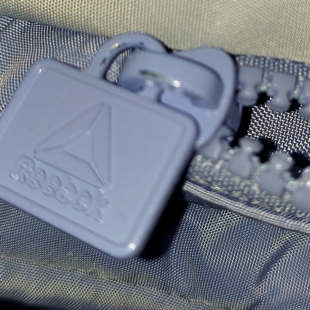 Reebok Crossbody Sling Bag - Picture 8 of 9